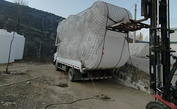 广河塑料桶批量交付案例：满足多行业高标容器需求的一站式解决方案